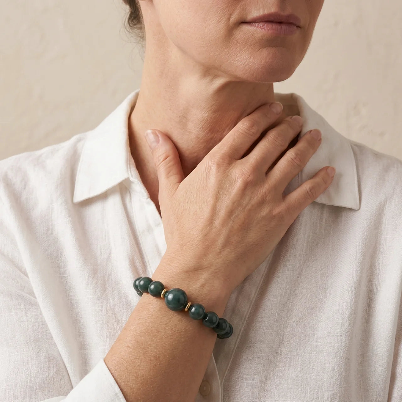 Blue Guatemalan Jade Focal Bead Bracelet