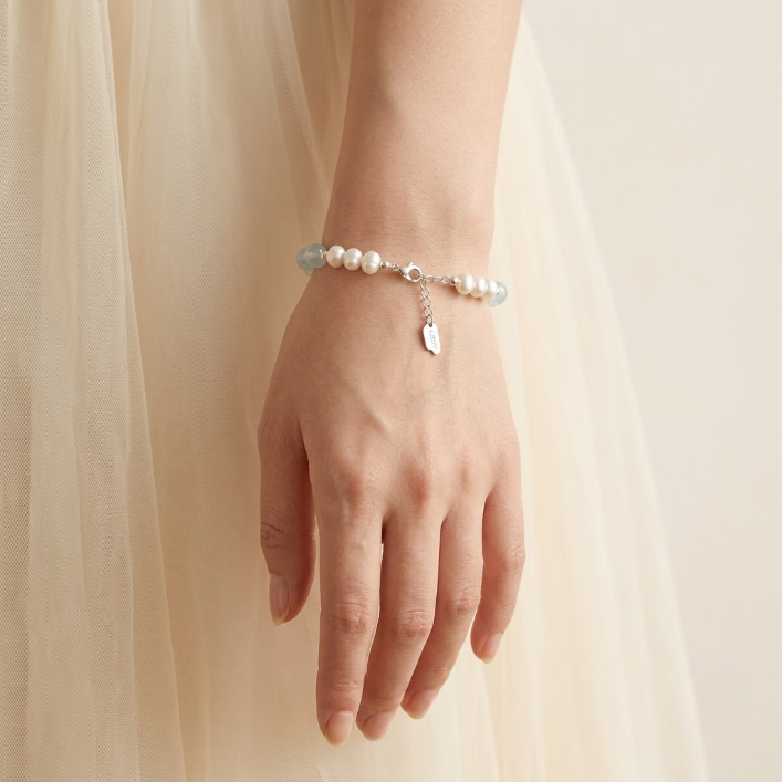 Blue Chalcedony & Pearl Beaded Bracelet