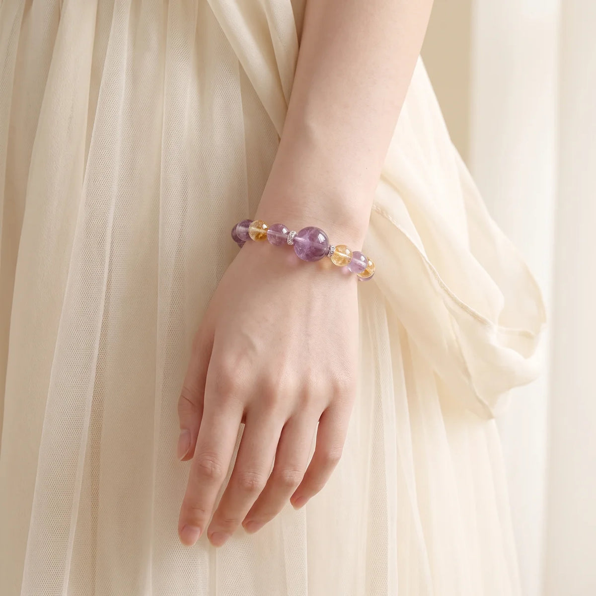 Bracelet en améthyste bolivienne et quartz jaune
