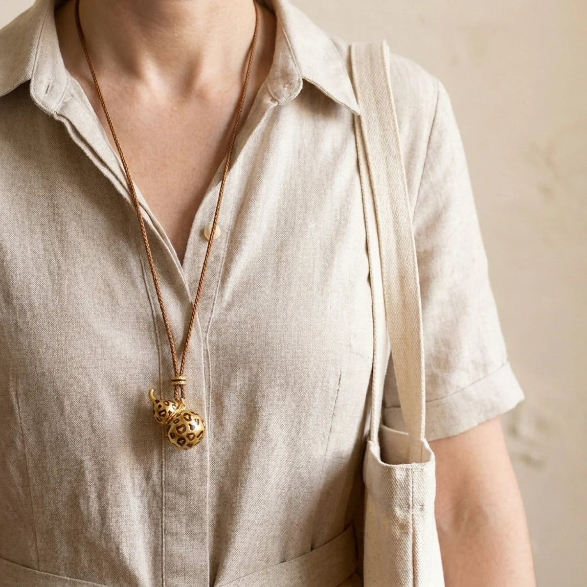 Brass Leopard Print Gourd Pendant Necklace