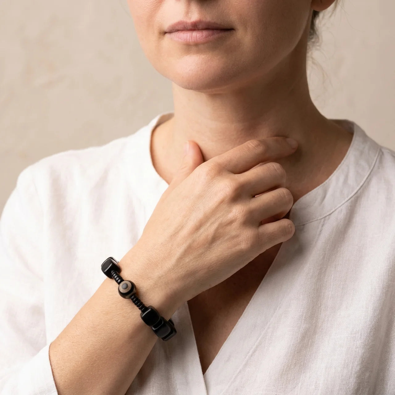 Ebony Wood Dzi Bead Strength Bracelet