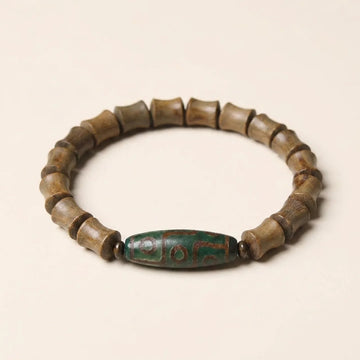 Green Sandalwood Nine Eye Dzi Bead Bracelet