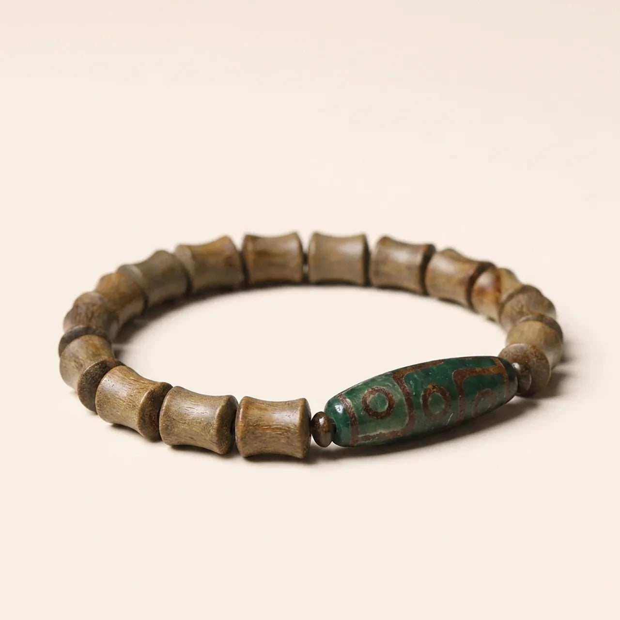 Green Sandalwood Nine Eye Dzi Bead Bracelet