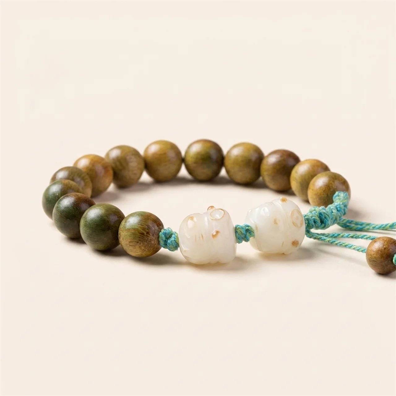 Green Sandalwood Bodhi Seed Lucky Cat Bracelet