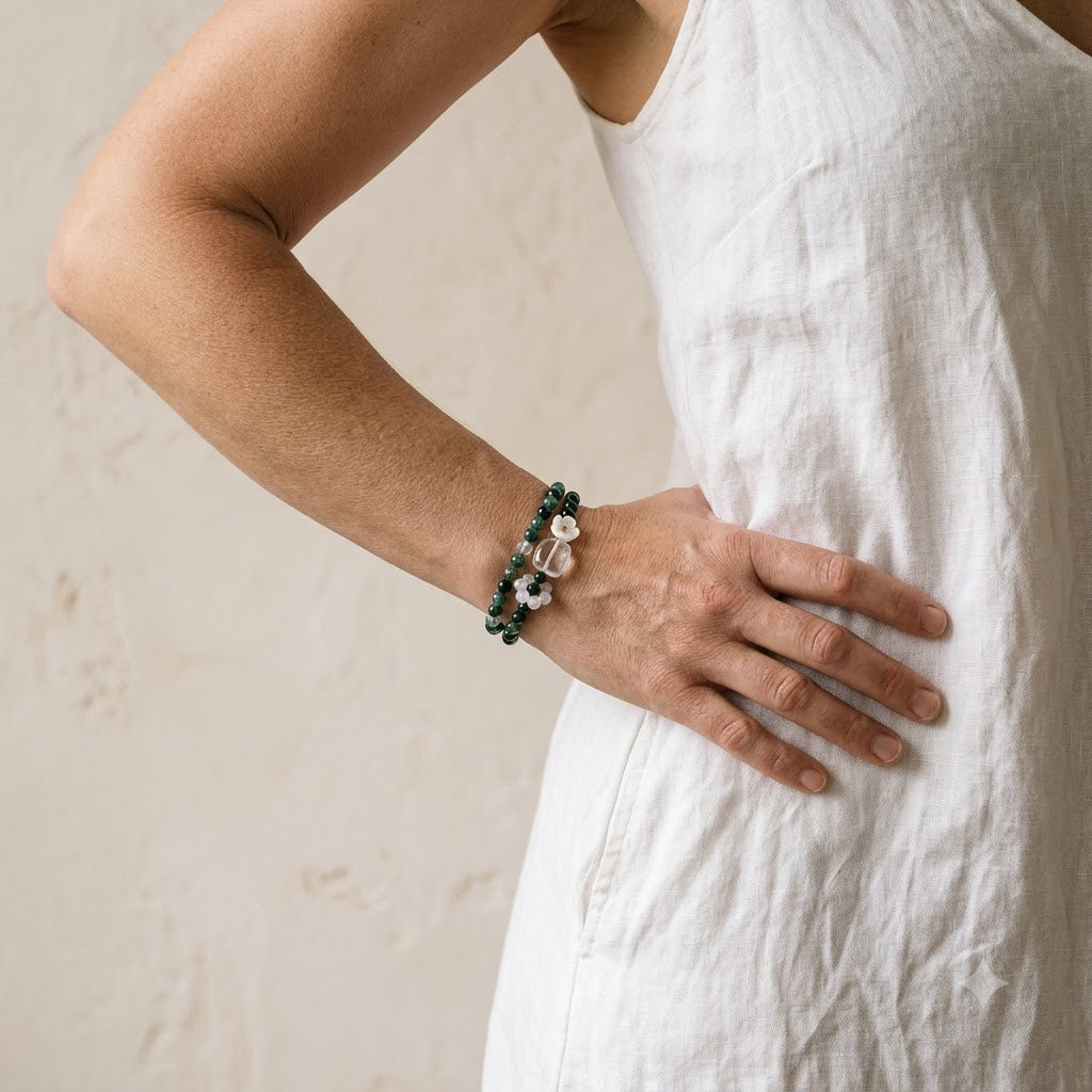 Green Sandalwood Cat Eye Bracelet
