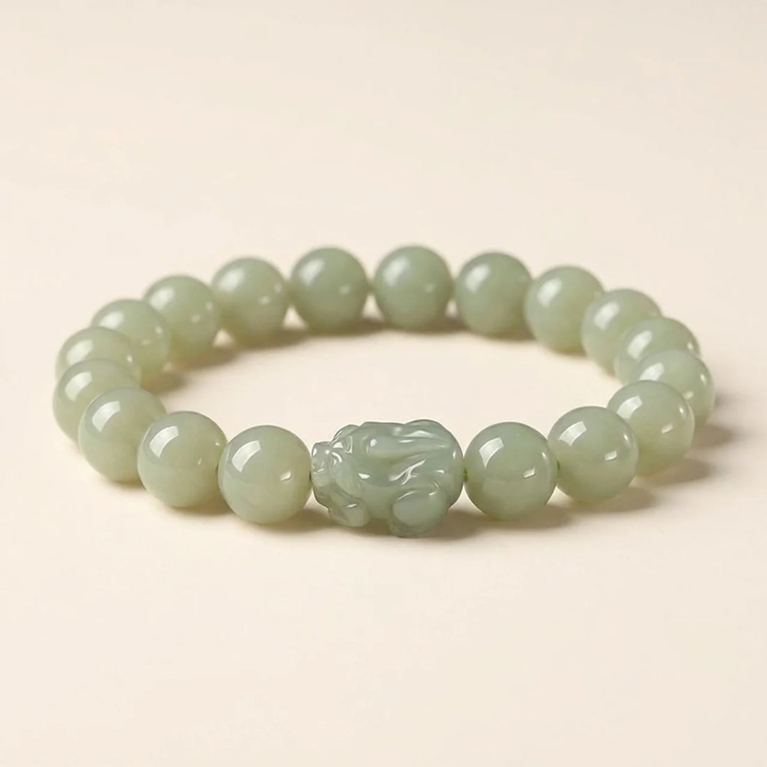Bracelet en perles de jade de Hetian avec Pixiu