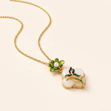 Imitation Jade Four Leaf Clover Pendant Necklace