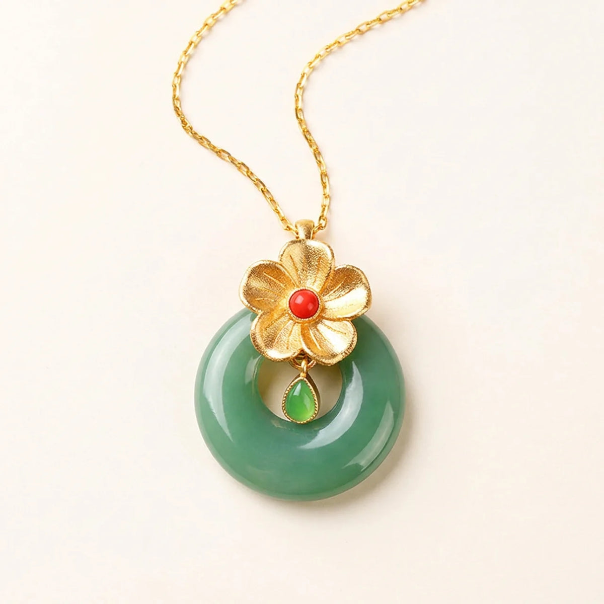 Imitation Jade Palace Flower Pendant Necklace