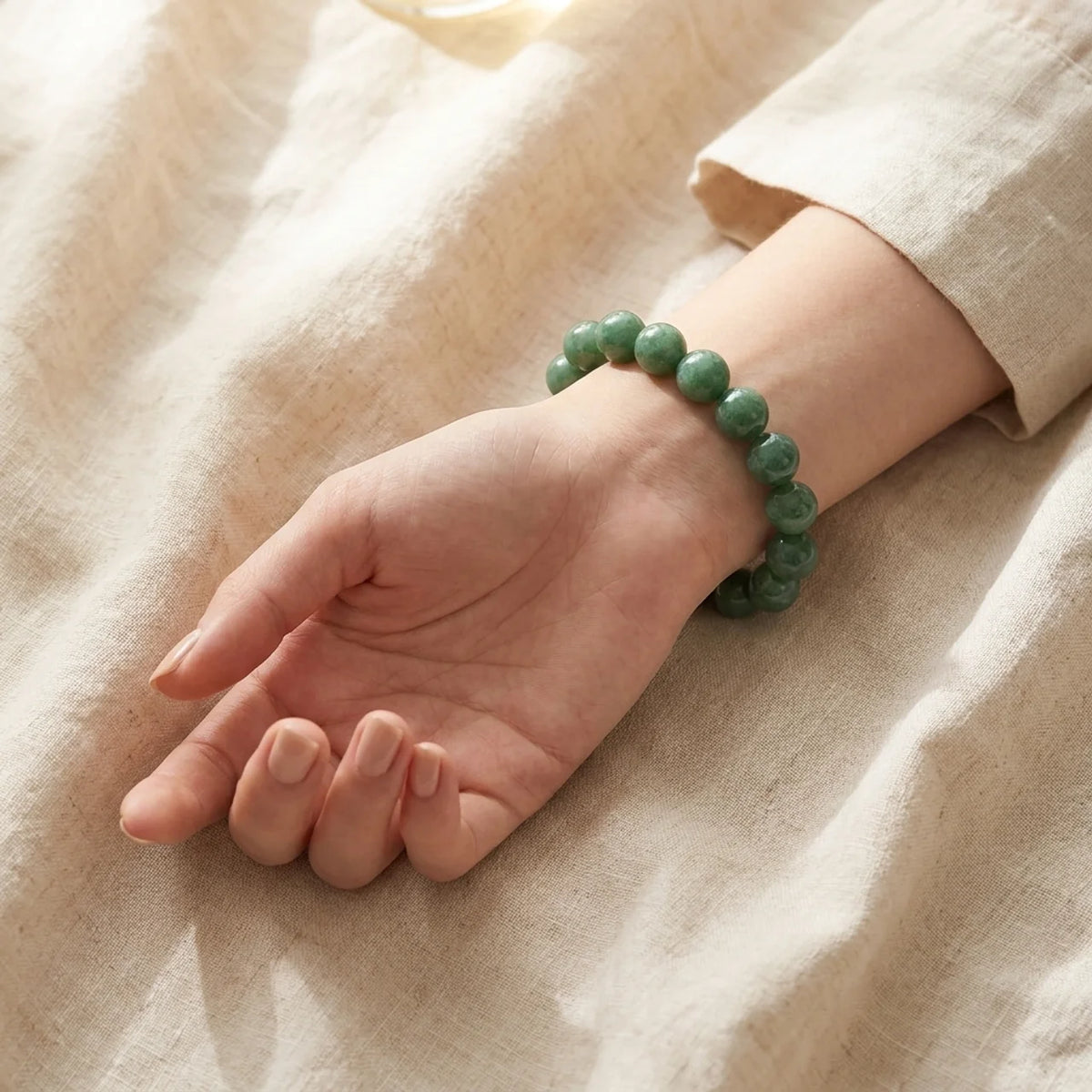 Natural Green Jade Round Bead Bracelet