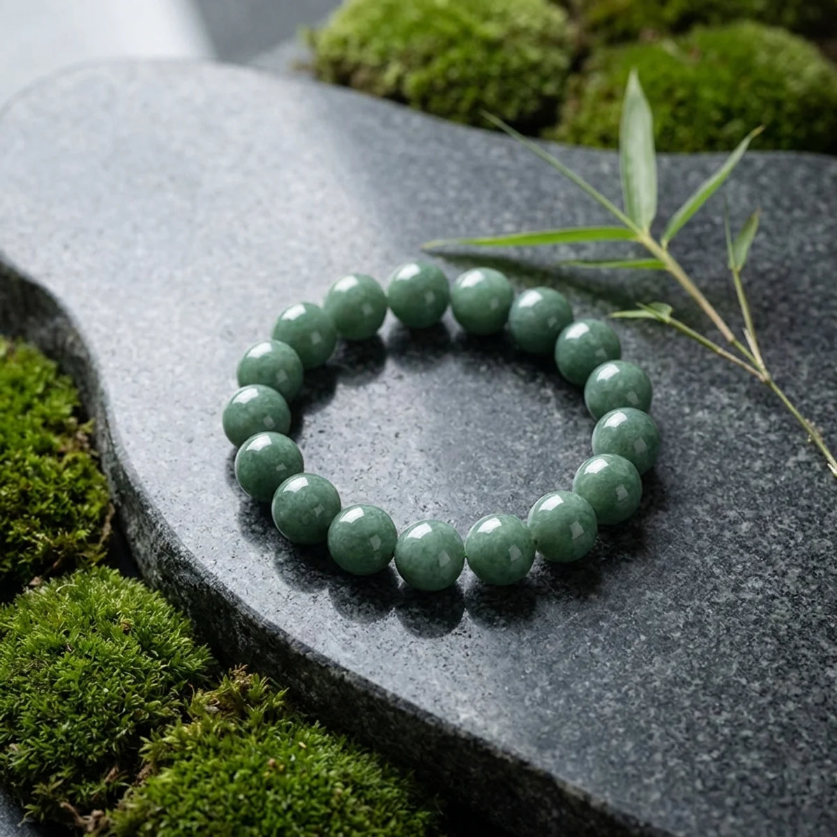 Natural Green Jade Round Bead Bracelet