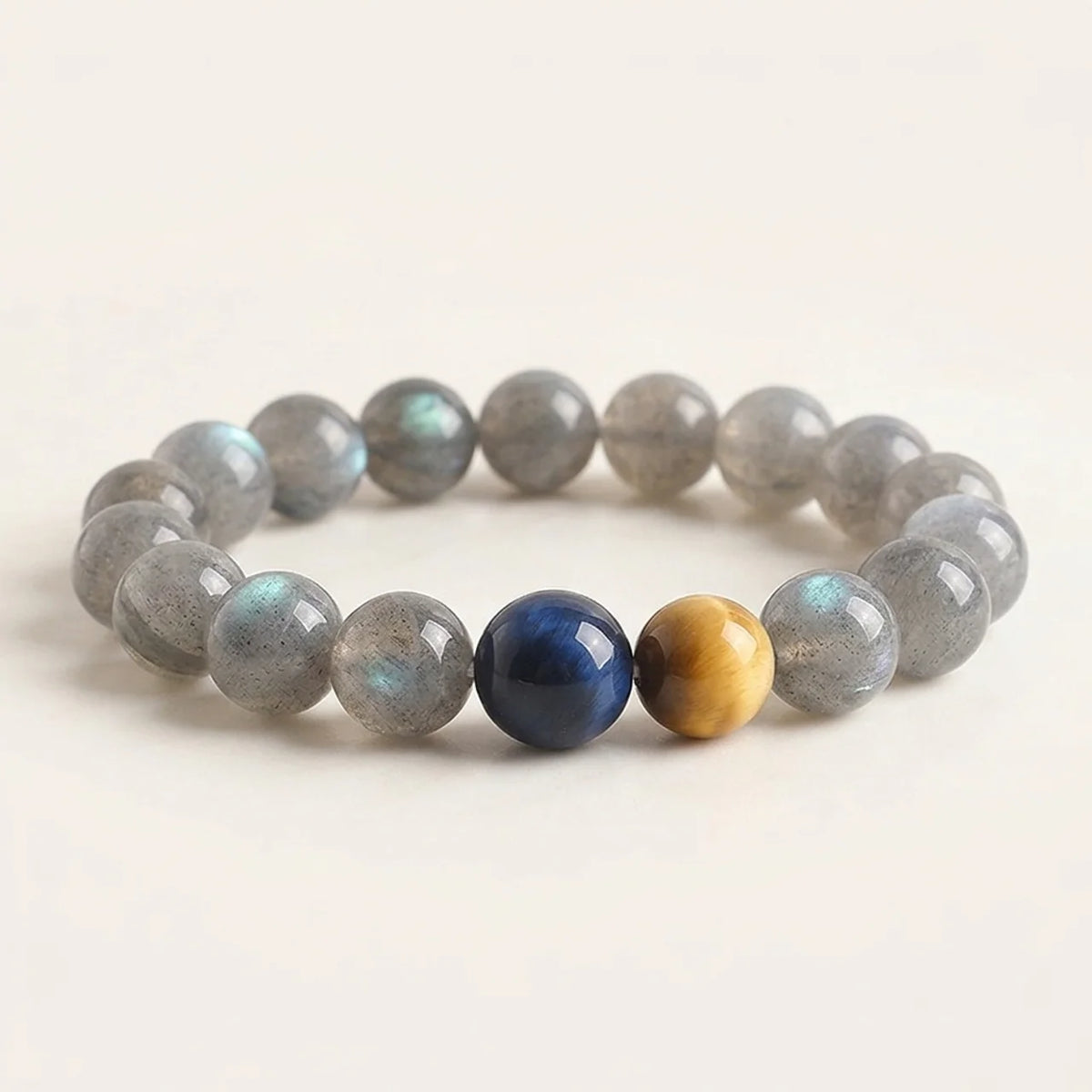 Grauer Mondstein und Tigerauge Armband