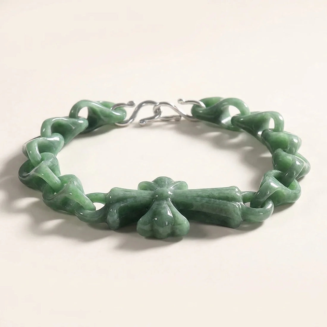 Bracelet à maillons de jade naturel avec croix
