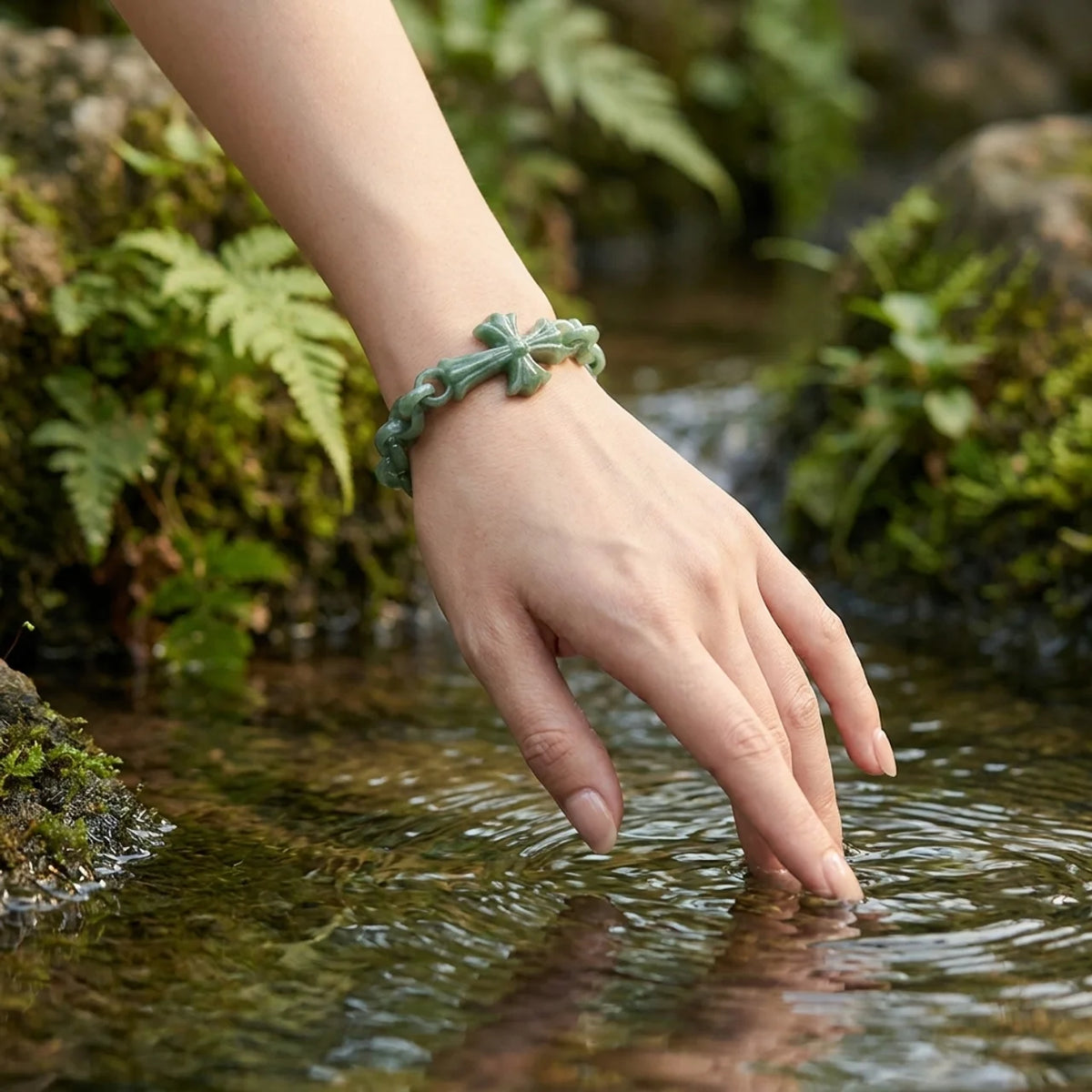Natürliches Jade Kreuz Armband 