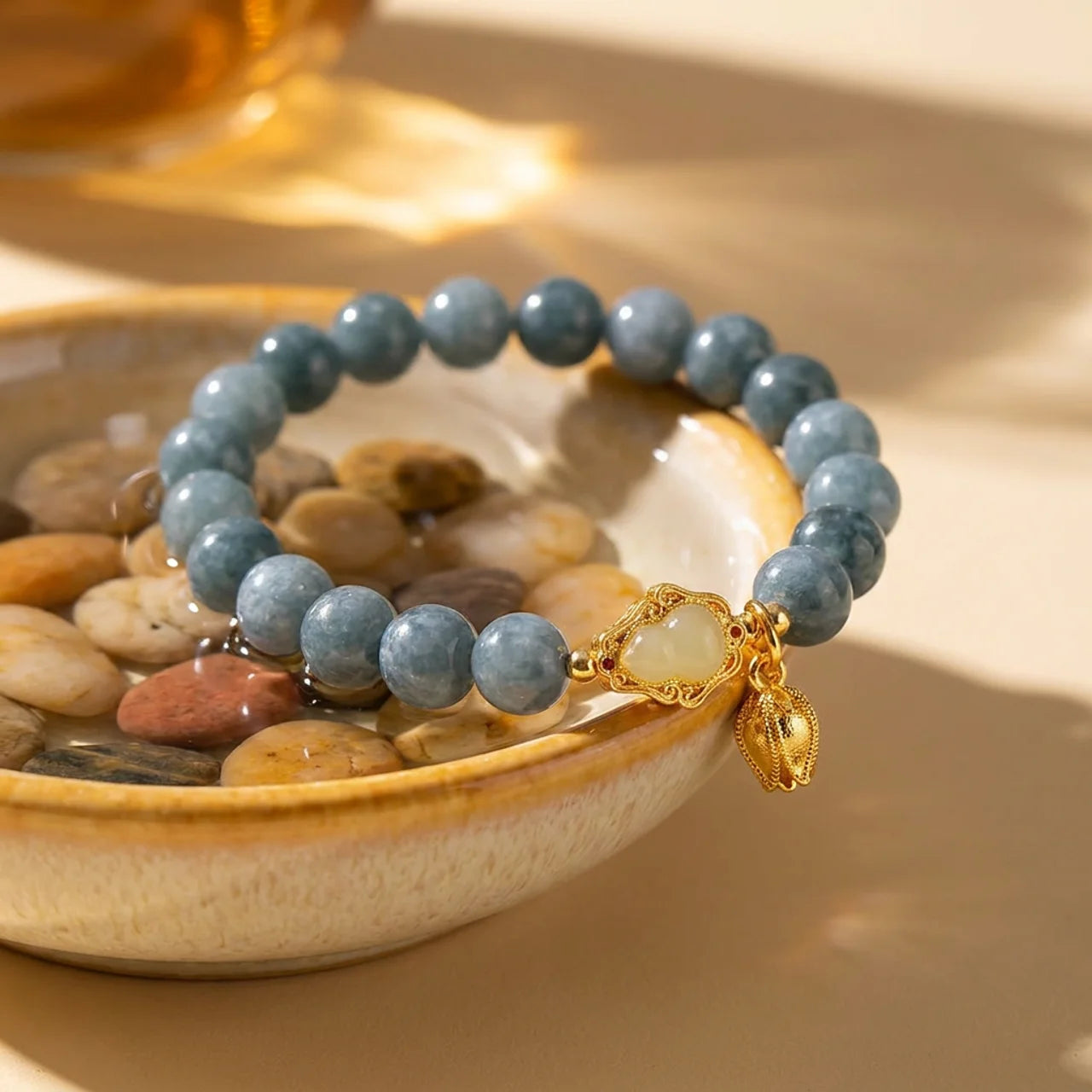 Natural Jade Gourd Tulip Charm Bracelet