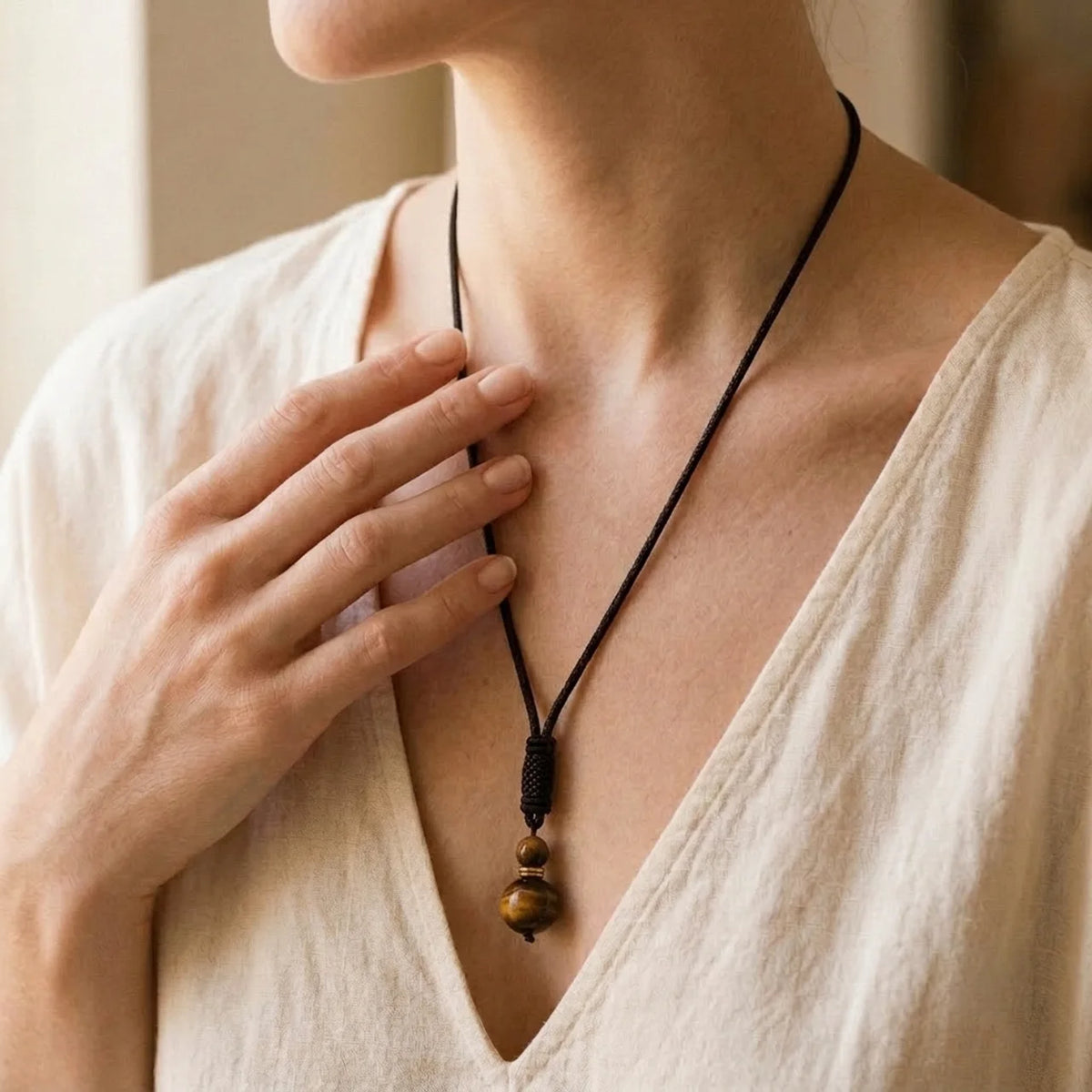 Pärlhalsband med naturlig jade och ädelstenar