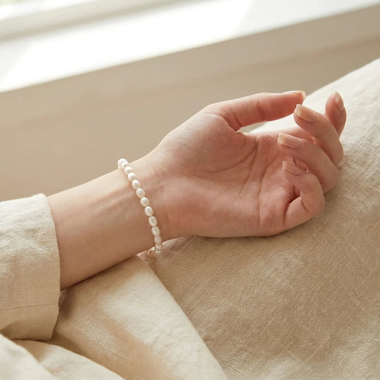 Natural Pearl Beaded Bracelet