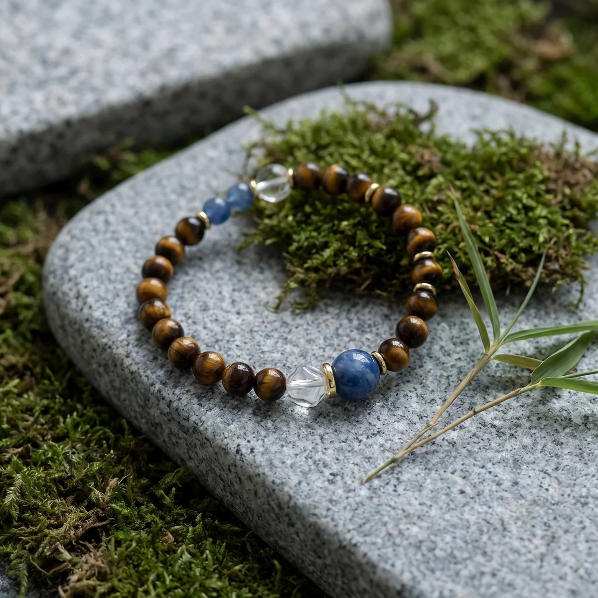 Natural Tiger Eye & Kyanite Beaded Bracelet