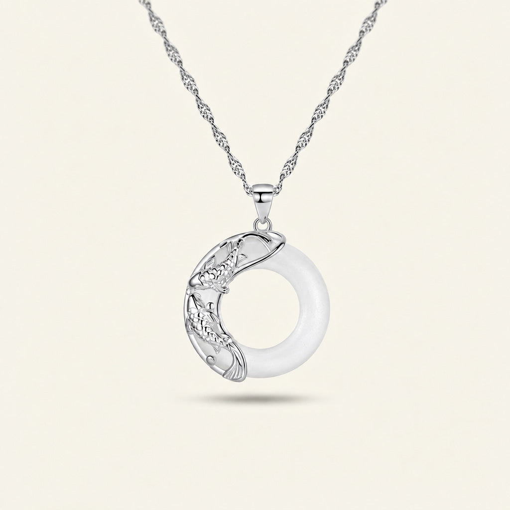 Collier Porte-Bonheur Koï en Jade Blanc Naturel S925