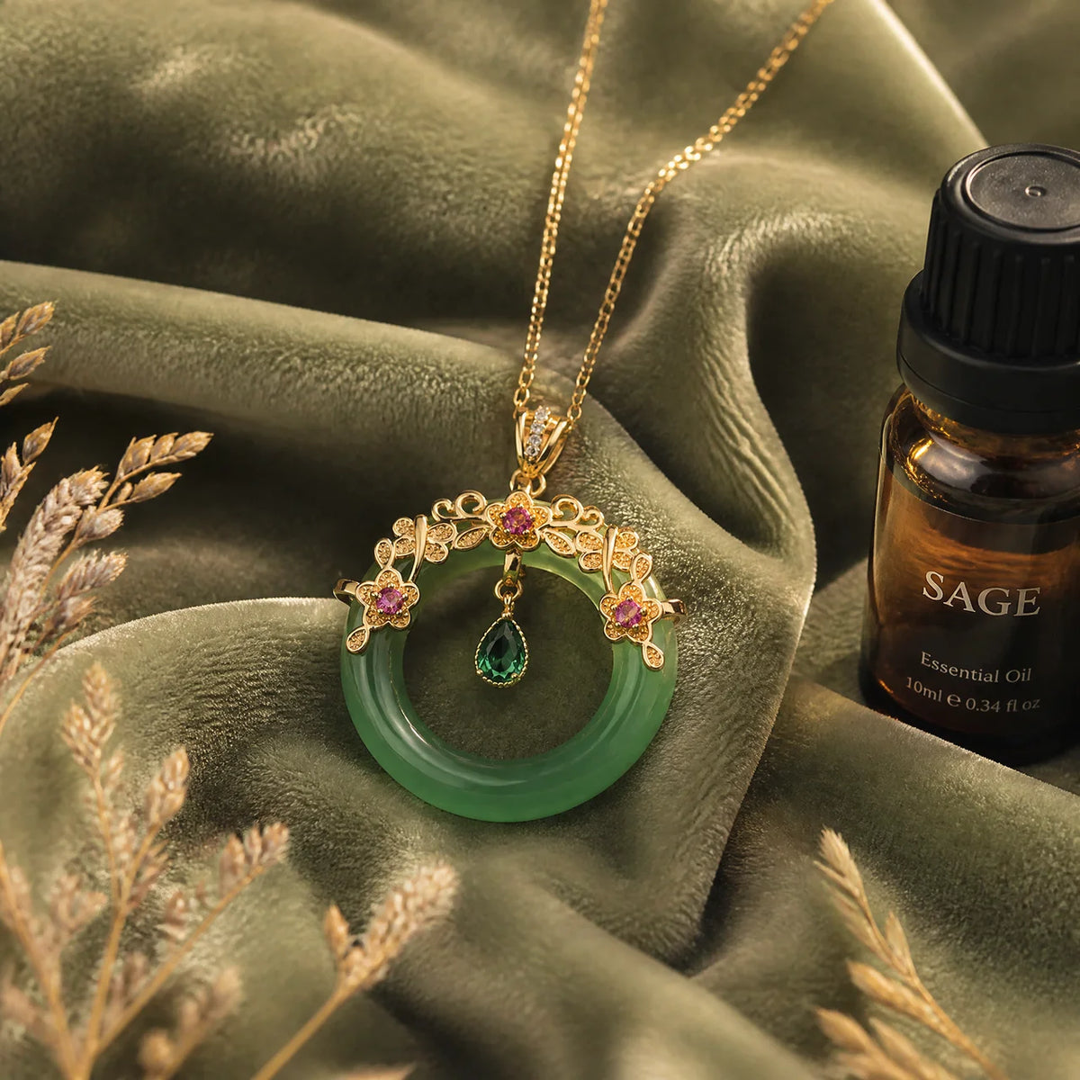 Collier à pendentif rond en jade cyan naturel