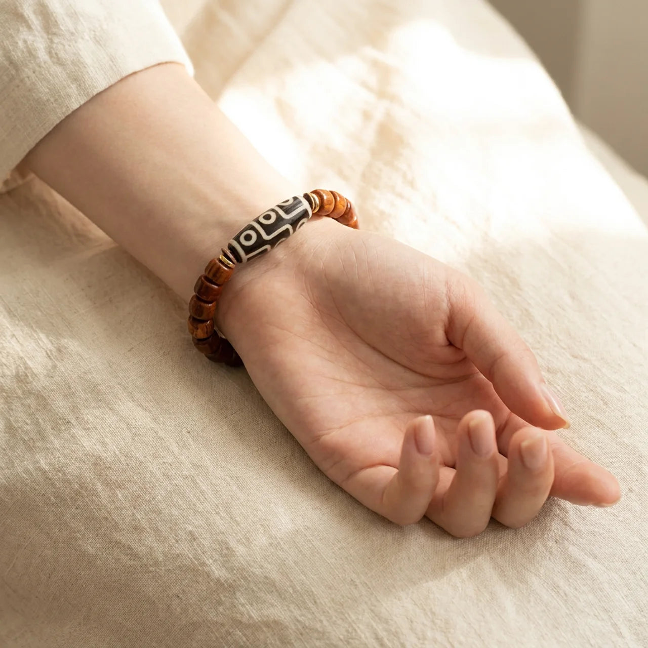 Nine Eye Dzi Bone Bead Protection Bracelet