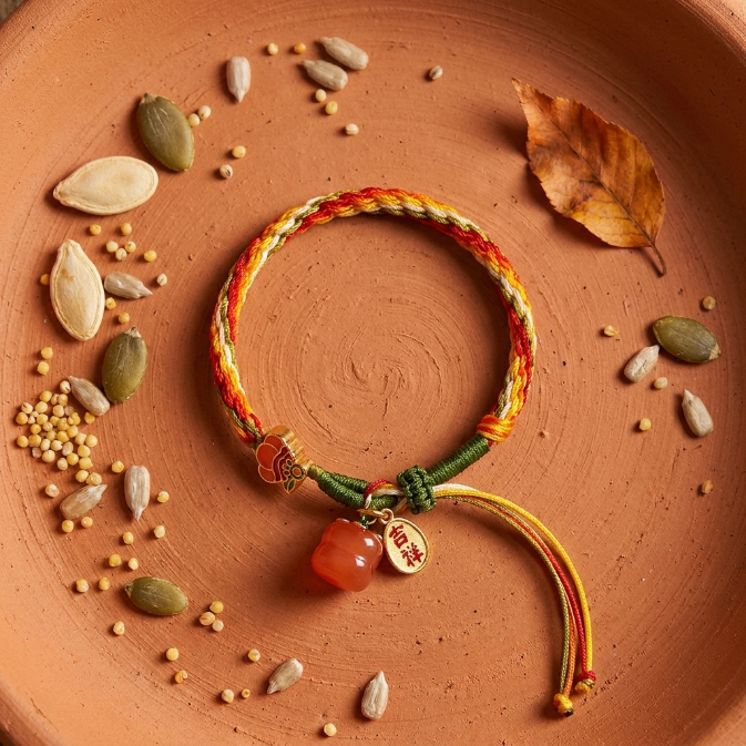 Red Agate Lucky Knot Bracelet