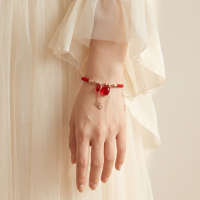 Red Agate Red String Pendant Bracelet
