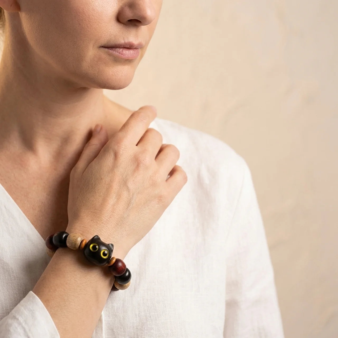 Red Sandalwood Ebony Cat Protection Bracelet