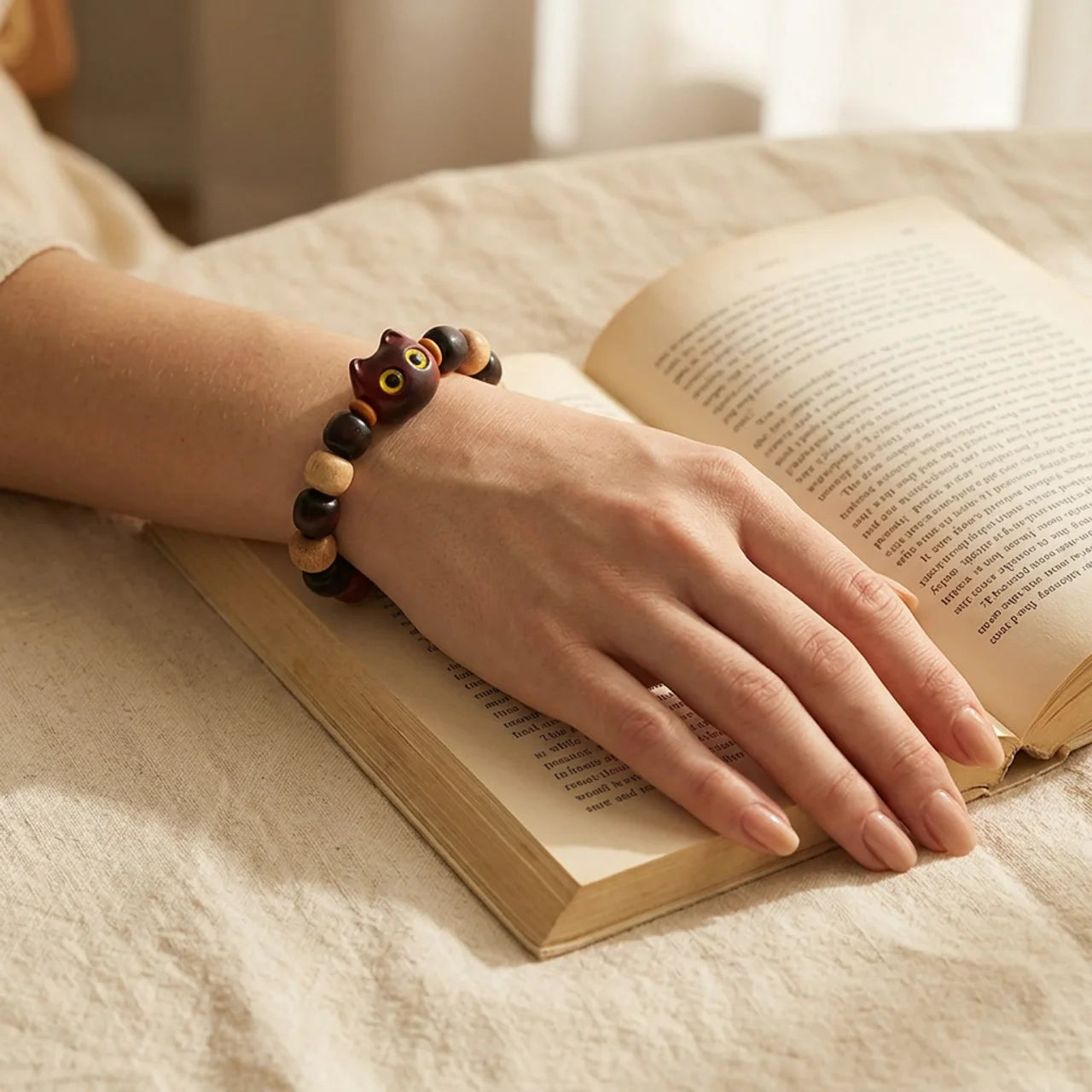 Red Sandalwood Ebony Cat Protection Bracelet