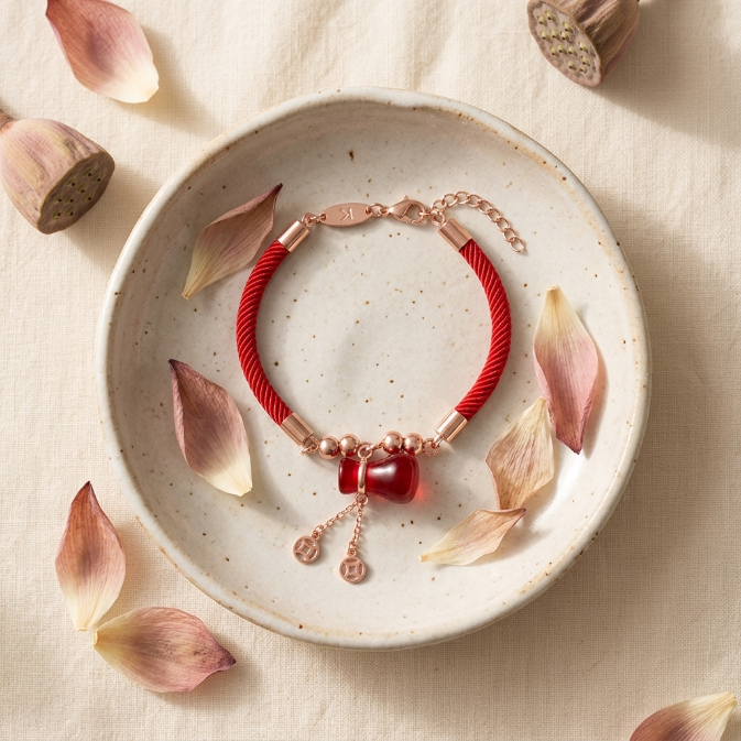 Red Agate Red String Pendant Bracelet