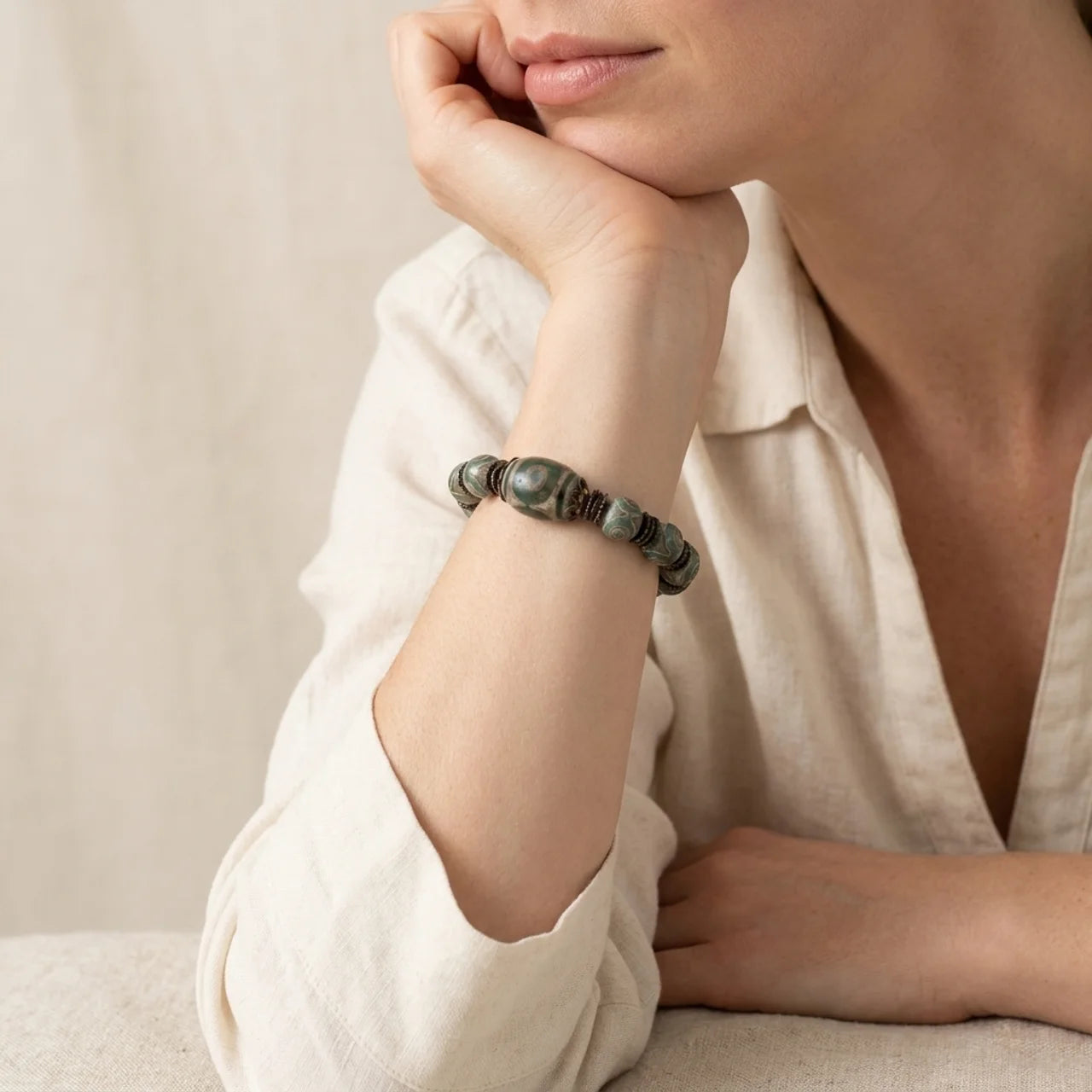 Three-Eye Dzi Bead Natural Agate Bracelet