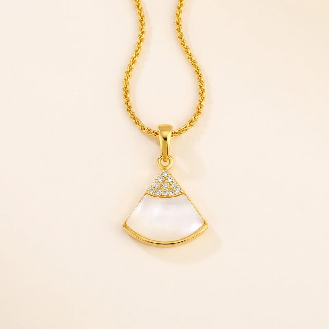 White Mother of Pearl Fan Pendant Necklace
