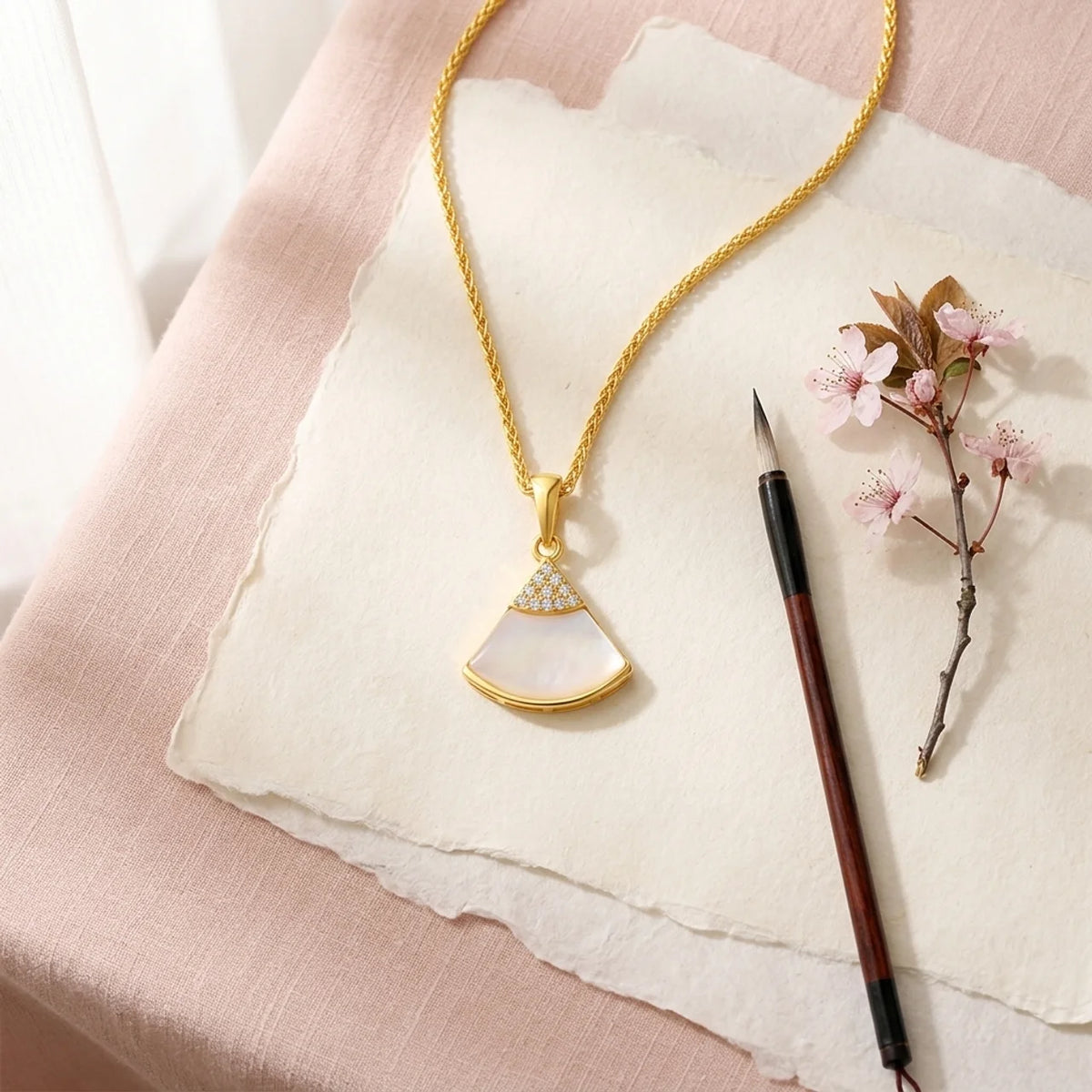 White Mother of Pearl Fan Pendant Necklace