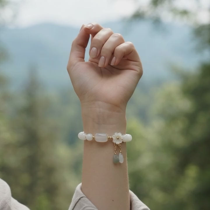 Natural White Jade Beaded Stretch Bracelet